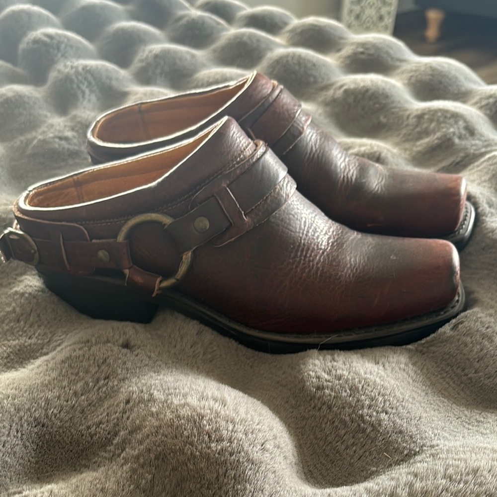 Women’s FRYE Leather Slip-On Boot